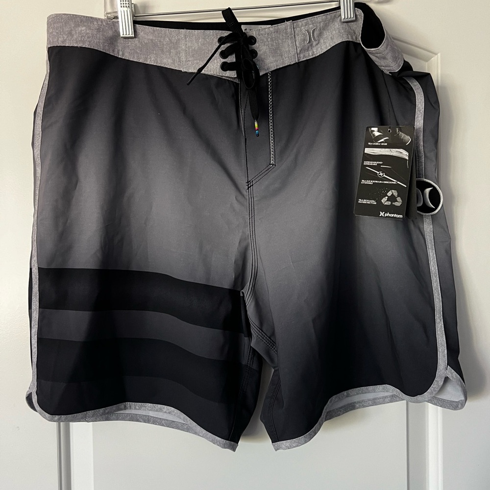 Men’s swim trunks